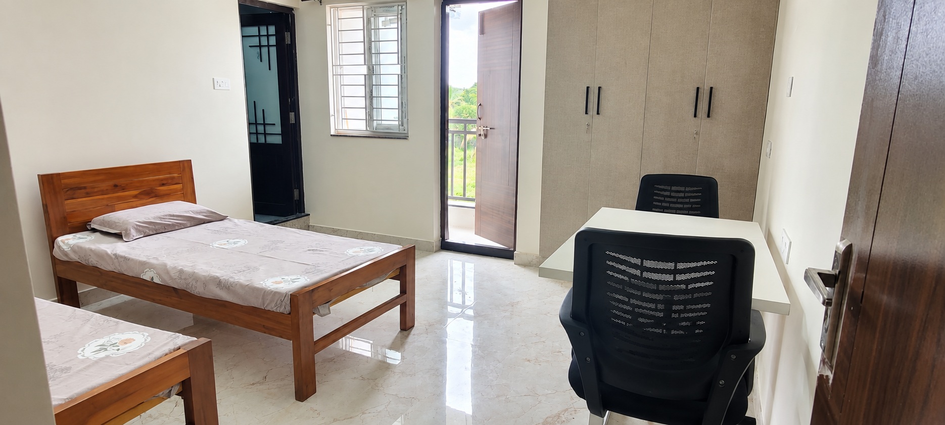 Srping Valley Furnished Room